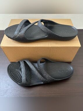 Crocs Kadee II Black Glitter Strappy Sandals Lightweight Comfort Size 11, New